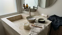 Deodorante fai da te con bicarbonato e olio di cocco: funziona davvero?