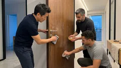 Come pulire e ravvivare le porte in legno con aceto e olio senza rovinare la finitura